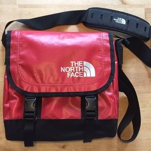 The North Face Waterproof Messenger Bag